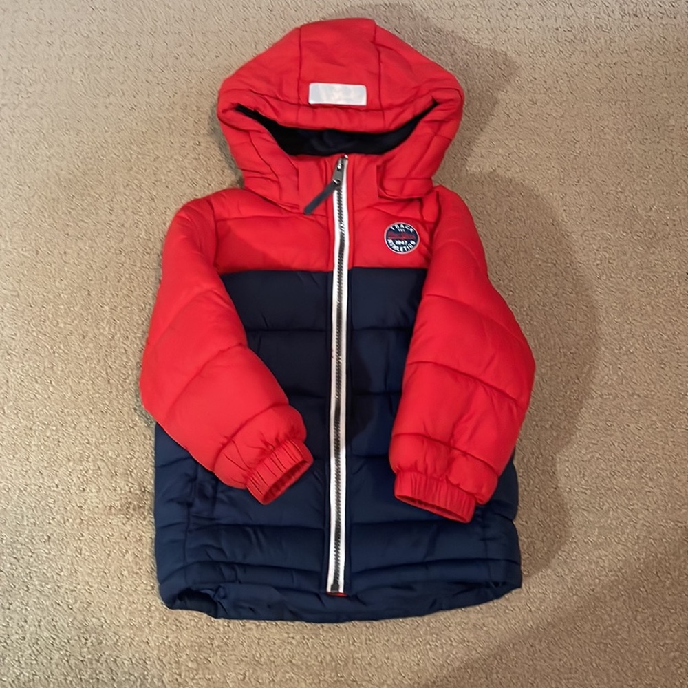 Kids puffer jacket from H&M